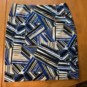 Women’s skirt size 16 fully lined